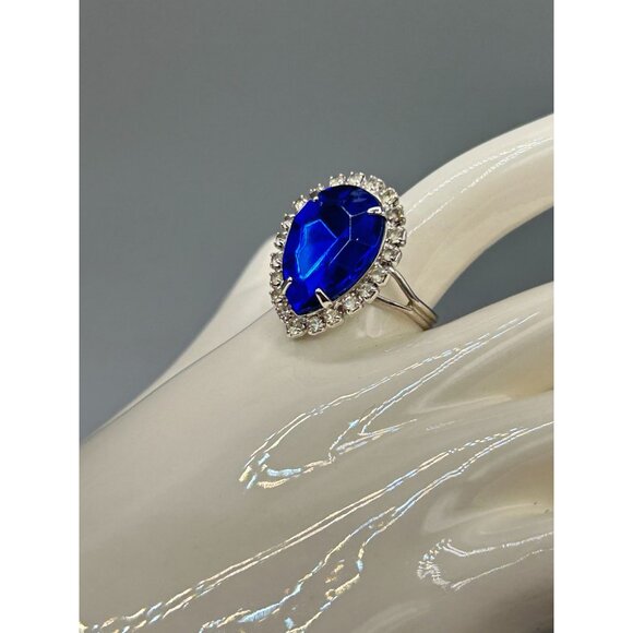 Blue Teardrop Rhinestone Ring with Adjustable Band Statement Costume Ring - Picture 5 of 8